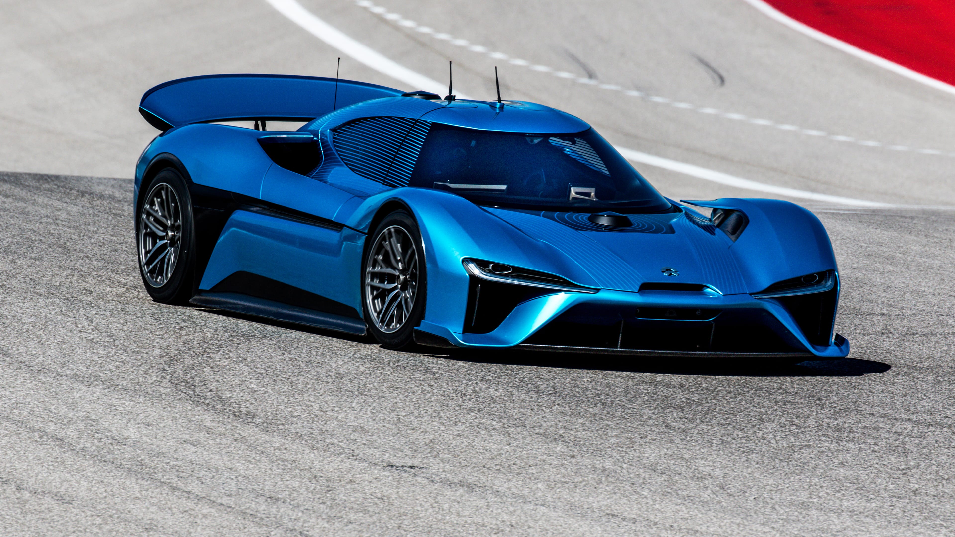 NIO EP9 at Circuit of the Americas setting autonomous lap record NIO EP9 at Circuit of the Americas setting autonomous lap record